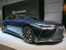 Новости Lexus